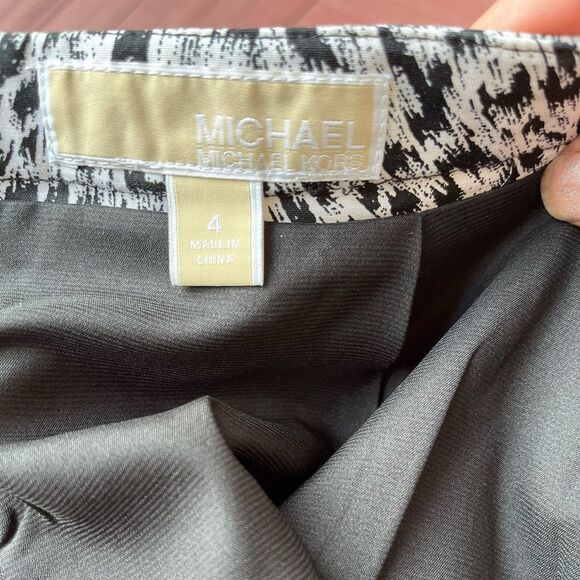 Michael Kors, black/white zebra pattern, mini skirt, black, solid black detail,4 - Picture 2 of 5